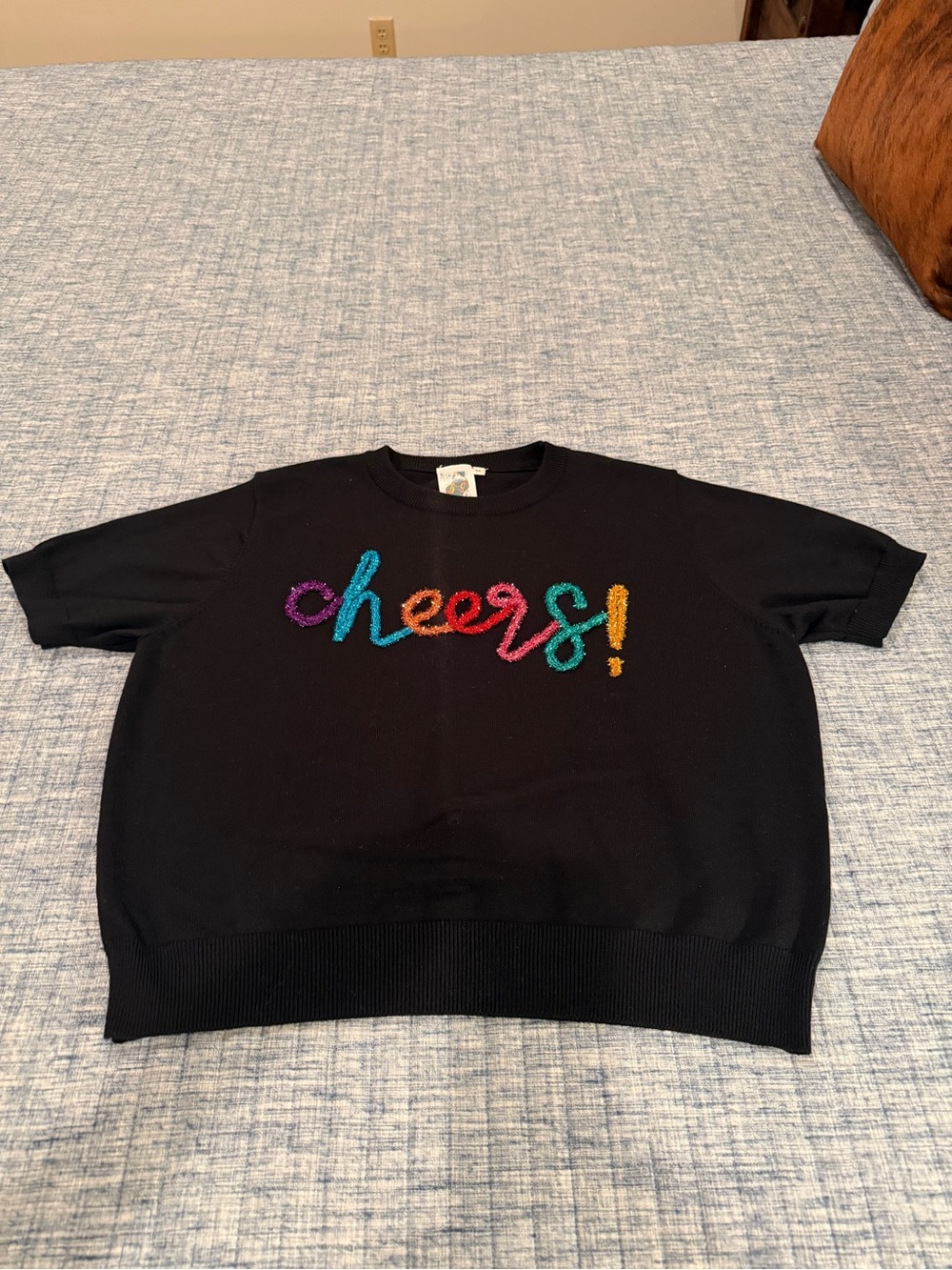 QUEEN OF SPARKLES Black Crewneck Sweater with Rainbow "cheers!"